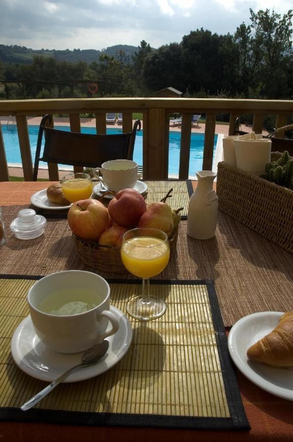 Agriturismo La Burraia Vicino A San Gimignano 甘巴西 外观 照片